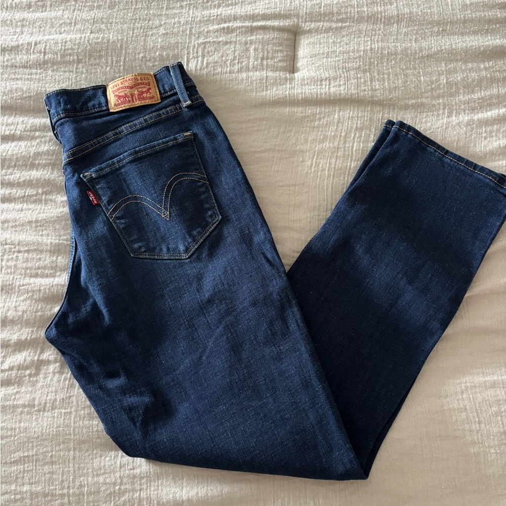Levi's Women's Dark Blue Straight Leg Jeans